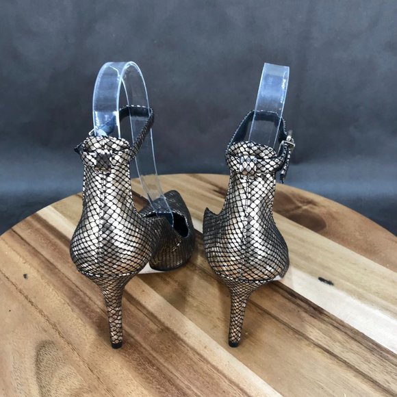Max Studio Gold Metallic Ankle Strap Pump Heel Adjustable Pumps Womens Size 6 B - Picture 4 of 7